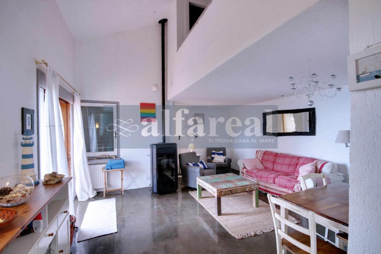 Villa Piemonte, 3 Camere, 3 Bagni, E Splendida Vista Mare! By Alfareal 卡斯蒂里昂纳·德拉佩 外观 照片