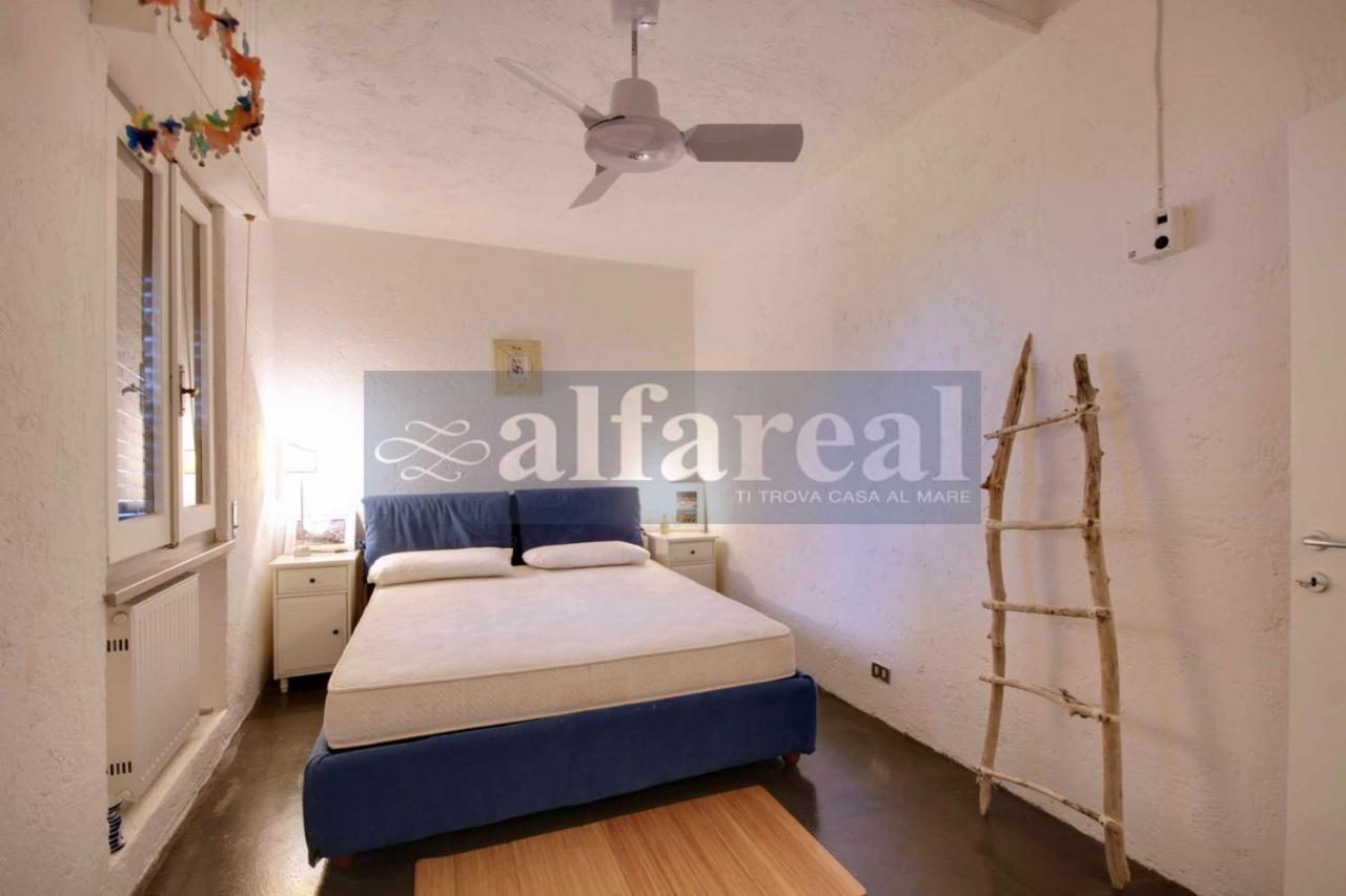 Villa Piemonte, 3 Camere, 3 Bagni, E Splendida Vista Mare! By Alfareal 卡斯蒂里昂纳·德拉佩 外观 照片